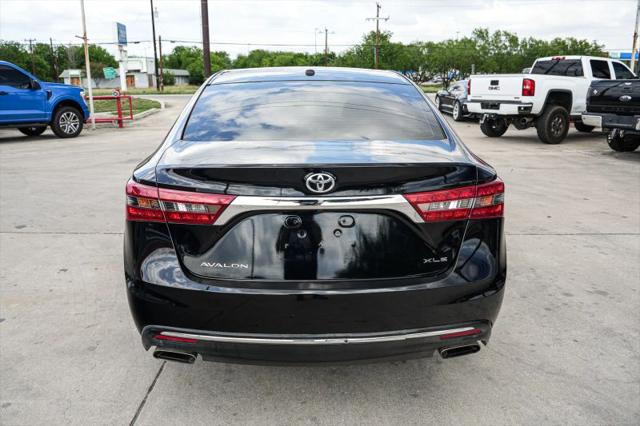 2016 Toyota Avalon XLE