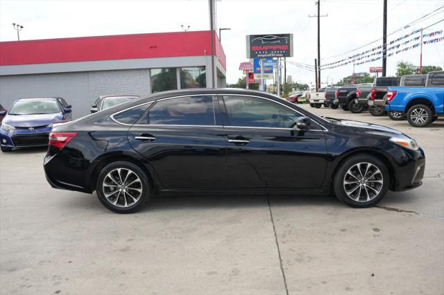 2016 Toyota Avalon XLE
