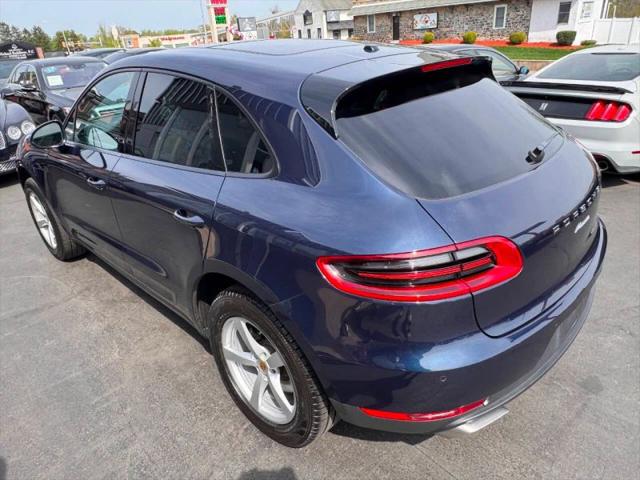 2018 Porsche Macan Base