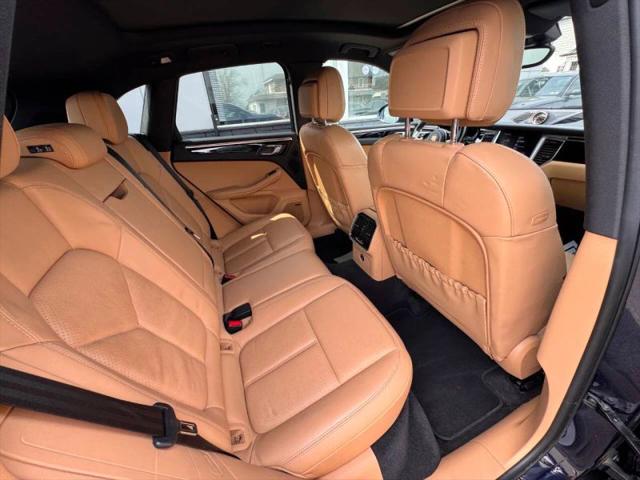 2018 Porsche Macan Base