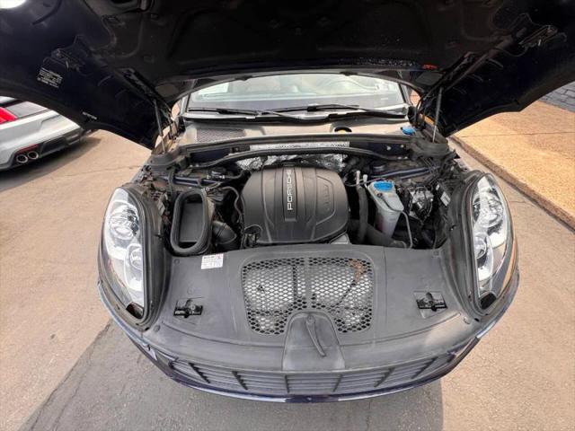 2018 Porsche Macan Base