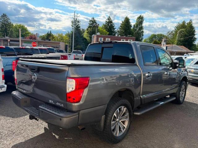 2017 Nissan Titan SL