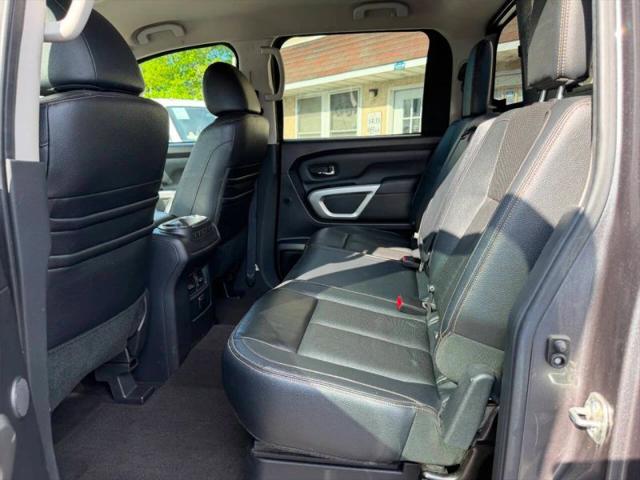 2017 Nissan Titan SL