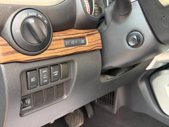 2017 Nissan Titan SL