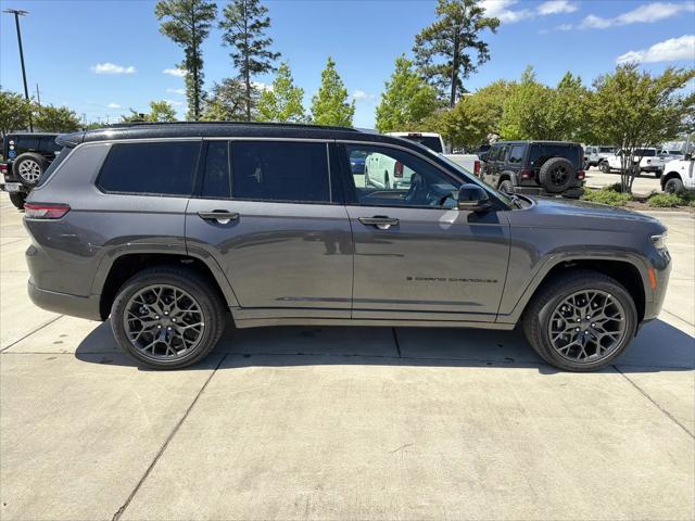 2026 Jeep Grand Cherokee L Summit 4x4