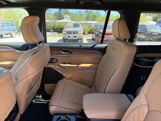 2026 Jeep Grand Cherokee L Summit 4x4