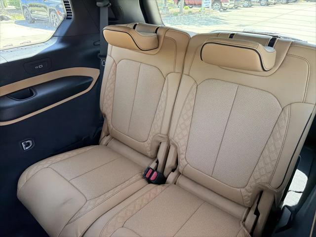 2026 Jeep Grand Cherokee L Summit 4x4