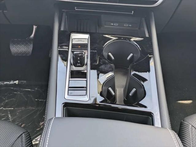 2026 Volkswagen Atlas Cross Sport SE with Technology
