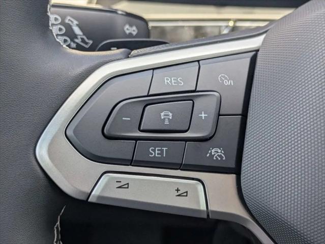 2026 Volkswagen Atlas Cross Sport SE with Technology