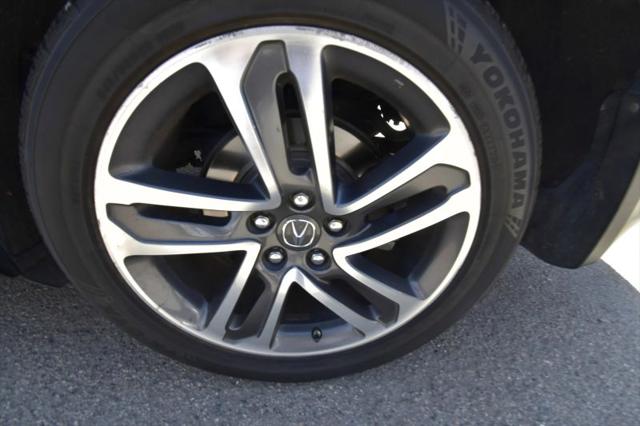 2017 Acura MDX w/Advance Package