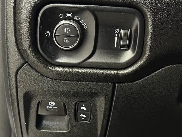 2023 Ram 1500 Big Horn Crew Cab 4x4 57 Box
