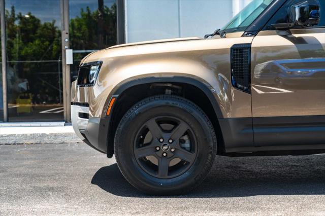 2023 Land Rover Defender 110 S