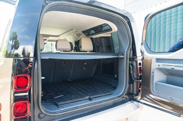 2023 Land Rover Defender 110 S