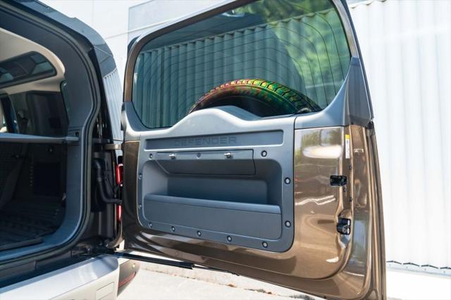 2023 Land Rover Defender 110 S
