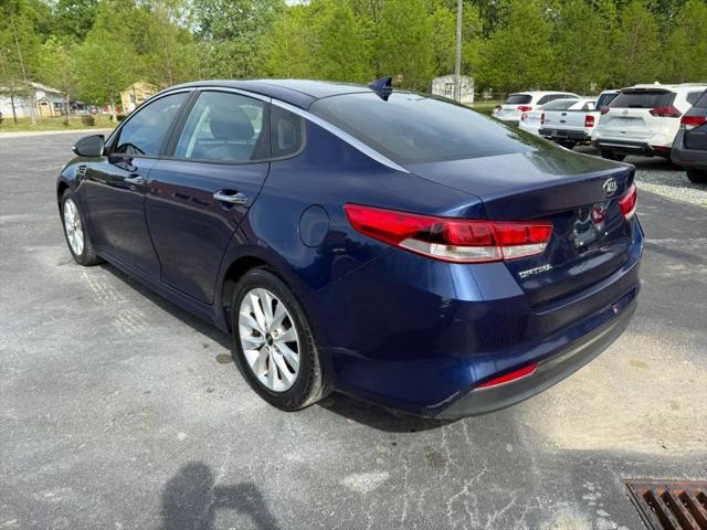 2017 Kia Optima LX