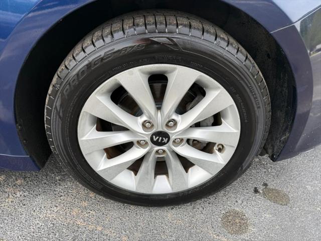2017 Kia Optima LX