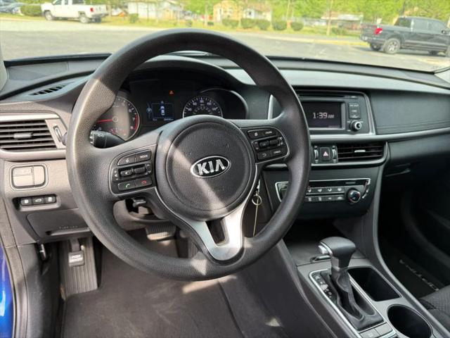 2017 Kia Optima LX