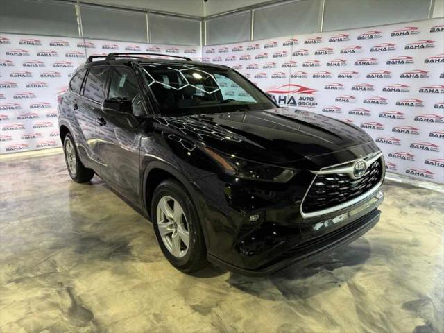 2022 Toyota Highlander Hybrid LE
