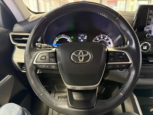 2022 Toyota Highlander Hybrid LE