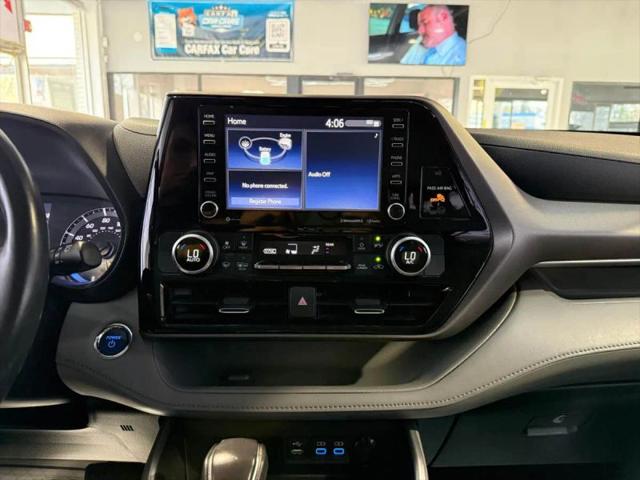 2022 Toyota Highlander Hybrid LE