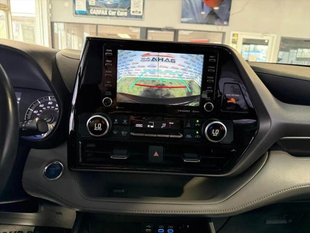 2022 Toyota Highlander Hybrid LE