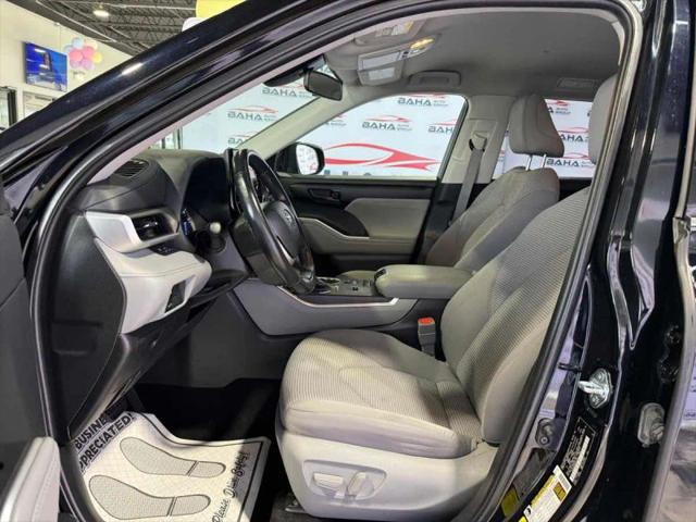 2022 Toyota Highlander Hybrid LE