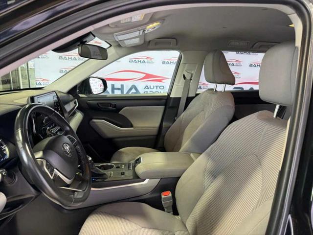 2022 Toyota Highlander Hybrid LE