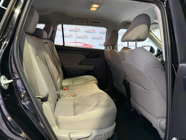 2022 Toyota Highlander Hybrid LE