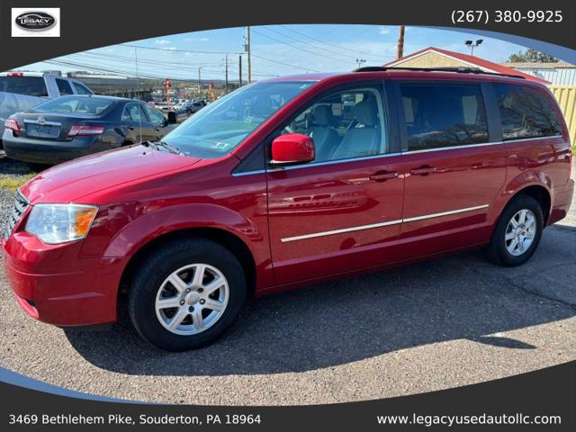 2010 Chrysler Town & Country Touring