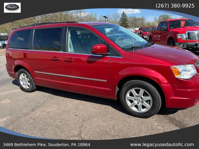 2010 Chrysler Town & Country Touring