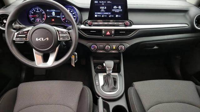 2023 Kia Forte LXS
