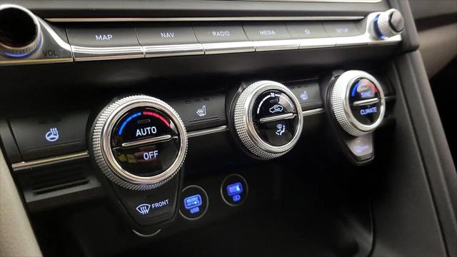 2023 Genesis G70 2.0T AWD