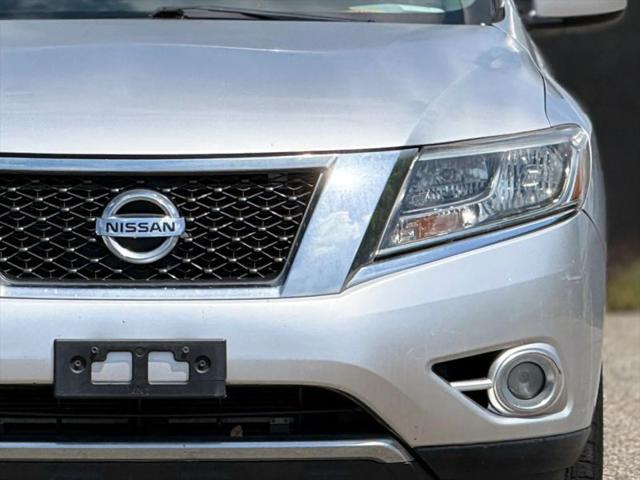 2015 Nissan Pathfinder SV