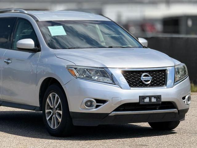 2015 Nissan Pathfinder SV