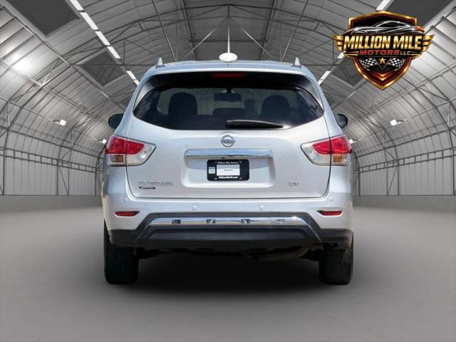 2015 Nissan Pathfinder SV
