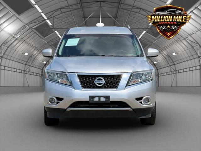 2015 Nissan Pathfinder SV