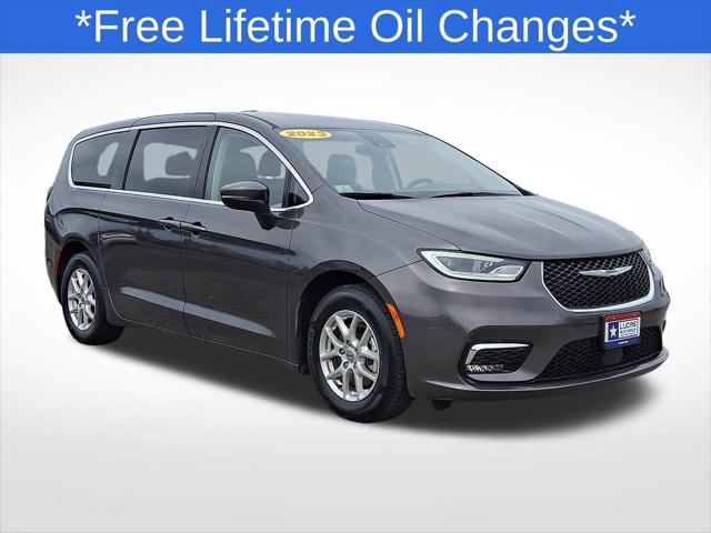 2023 Chrysler Pacifica Touring L for sale in Lumberton, NJ