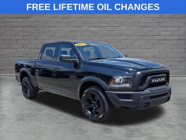 2024 Ram 1500 Classic Warlock Crew Cab 4x4 5'7" Box for sale in Lumberton, NJ