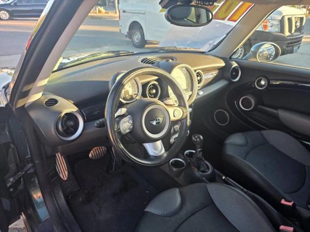 2010 MINI Cooper S Cooper S