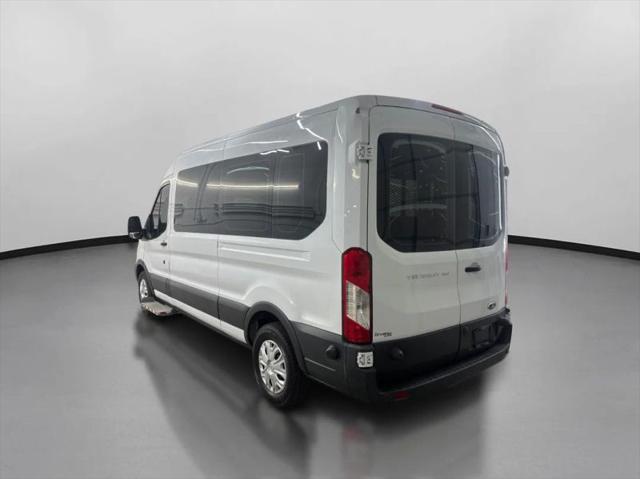 2017 Ford Transit Medium Roof w/Sliding Side Door w/LWB