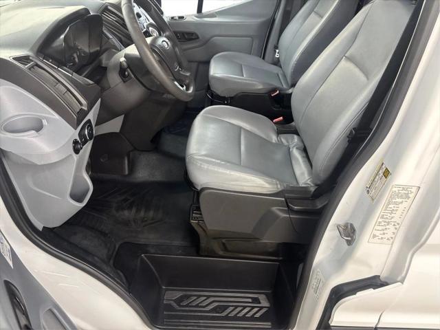2017 Ford Transit Medium Roof w/Sliding Side Door w/LWB