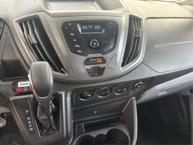2017 Ford Transit Medium Roof w/Sliding Side Door w/LWB