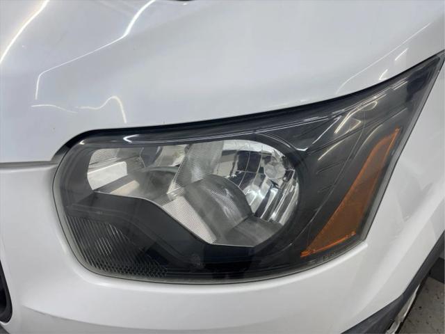 2017 Ford Transit Medium Roof w/Sliding Side Door w/LWB