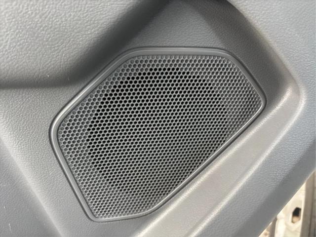 2017 Ford Transit Medium Roof w/Sliding Side Door w/LWB