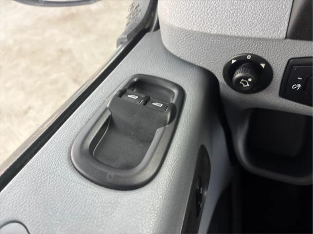 2017 Ford Transit Medium Roof w/Sliding Side Door w/LWB