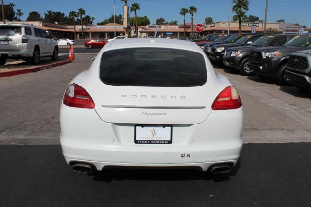 2013 Porsche Panamera 4