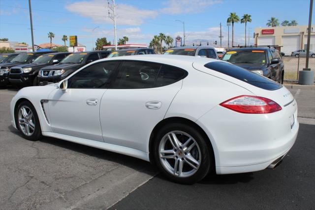 2013 Porsche Panamera 4