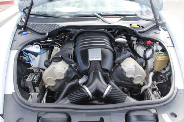 2013 Porsche Panamera 4