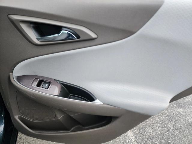 2020 Chevrolet Malibu FWD 1FL