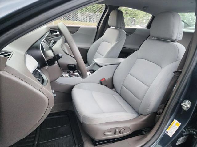 2020 Chevrolet Malibu FWD 1FL